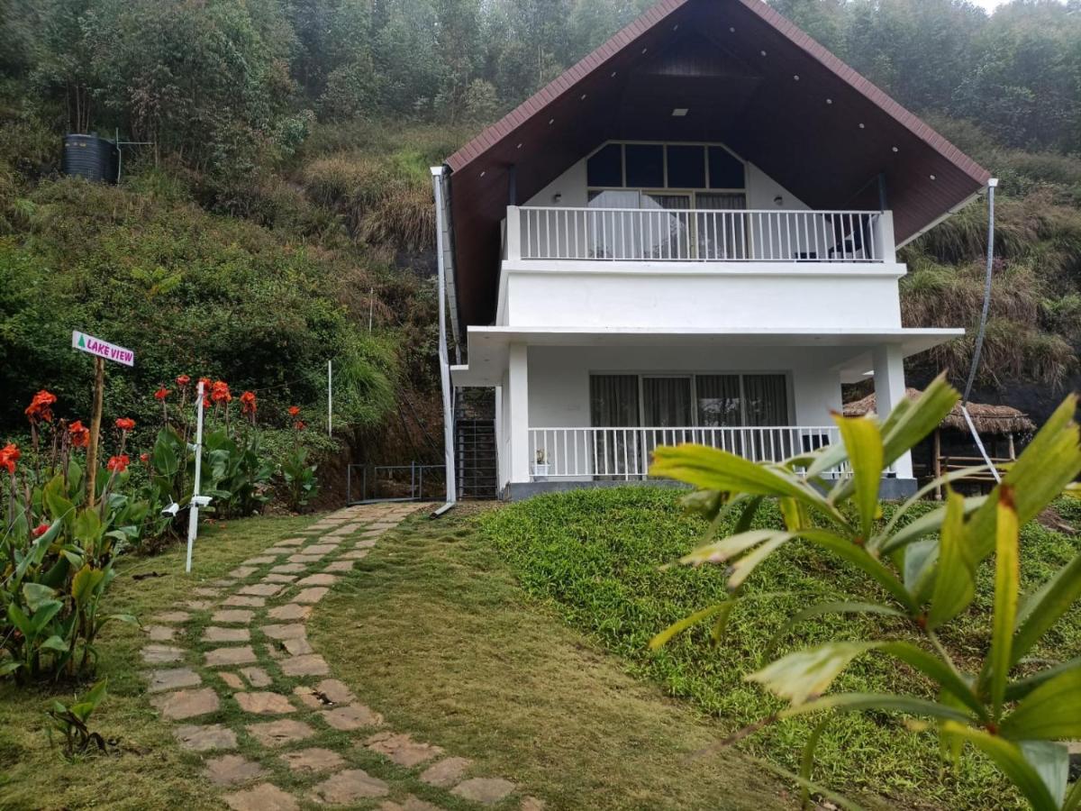 Happy Holidays Resort Kanthalloor Exterior photo