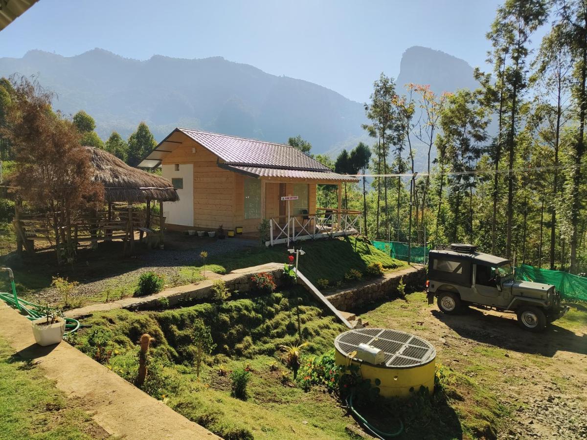 Happy Holidays Resort Kanthalloor Exterior photo